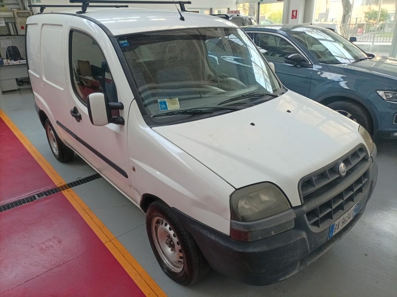 DOBLO AUTOCARRO 2 POSTI