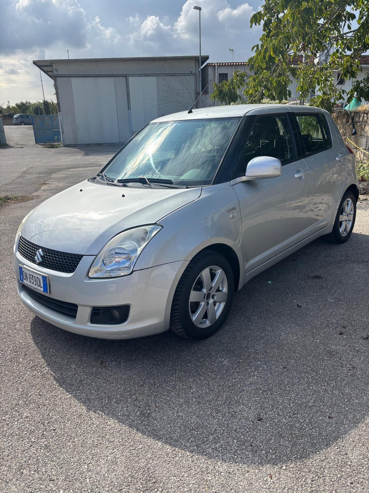 Suzuki Swift 1.3 DDiS DPF 5p. GL Safety Pack