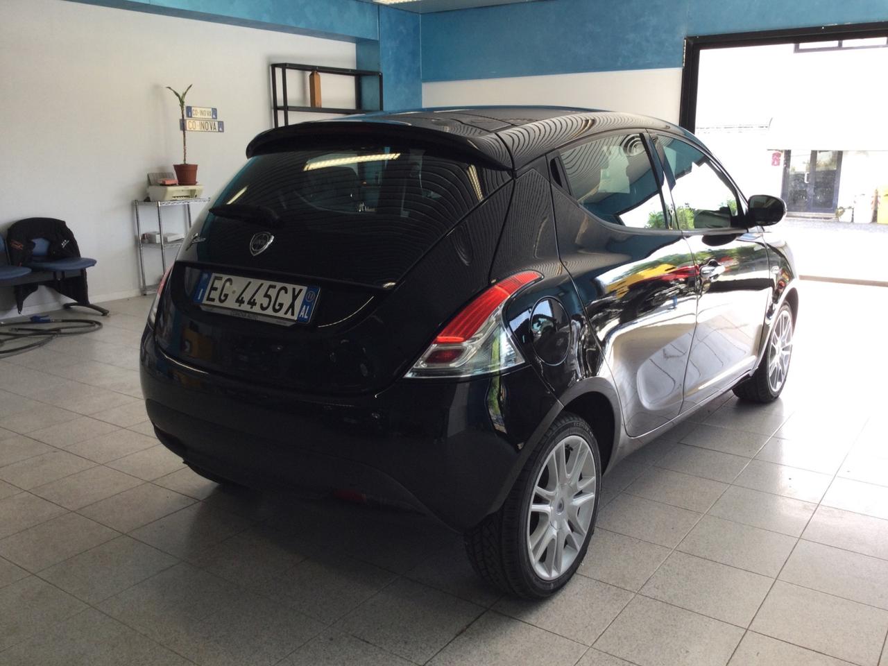 Lancia Ypsilon 1.3 MJT 16V 95 CV 5 porte S&S Platinum