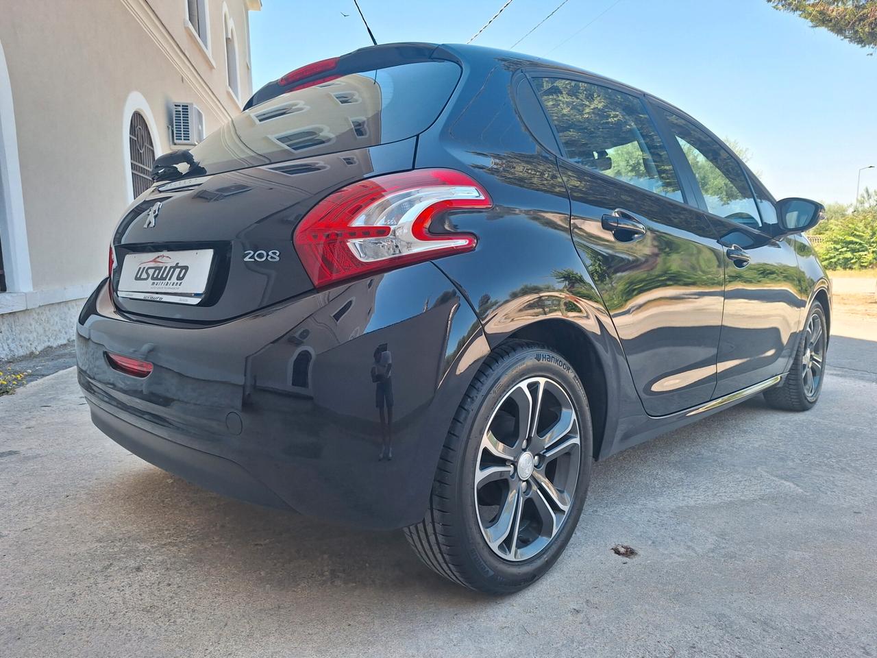 Peugeot 208 1.4 HDi 68 CV 5 p PERFETTA 2015