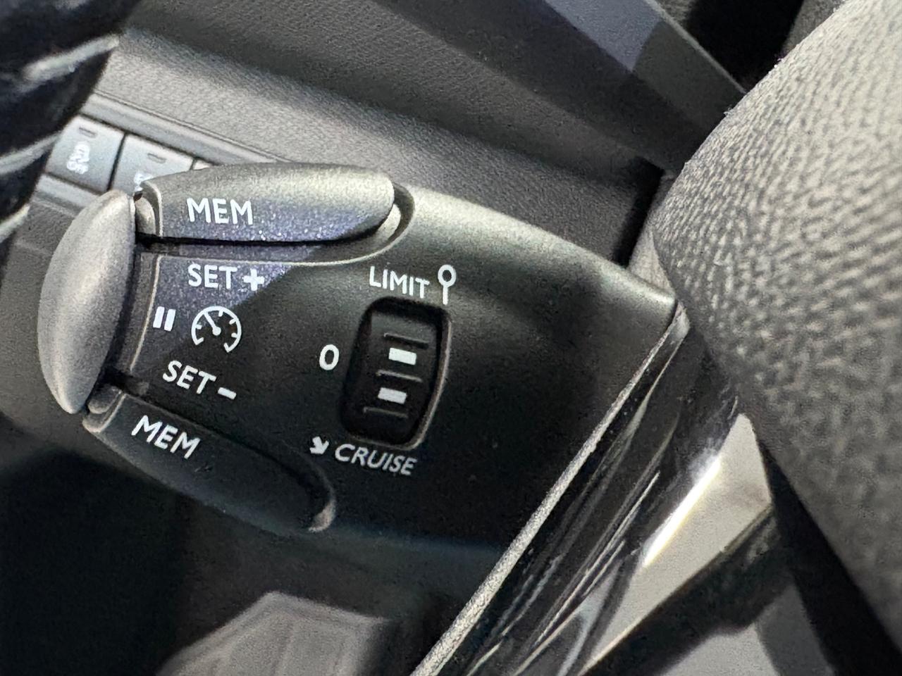 Peugeot 308 Allure 1.5 HDI 120cv 2016 km 104000