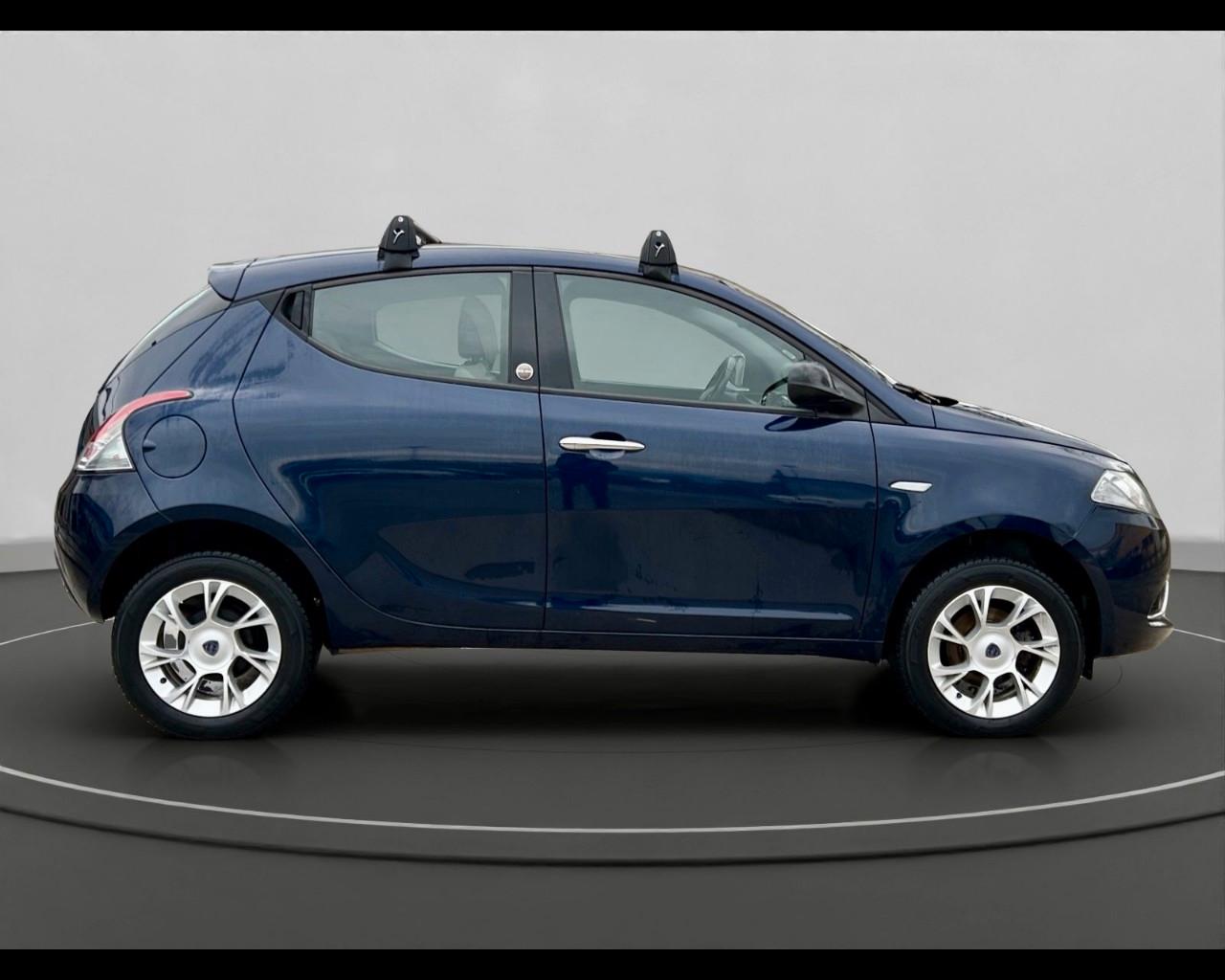 LANCIA Ypsilon III 2011 - Ypsilon 0.9 t.air 30th Anniversary ecochi