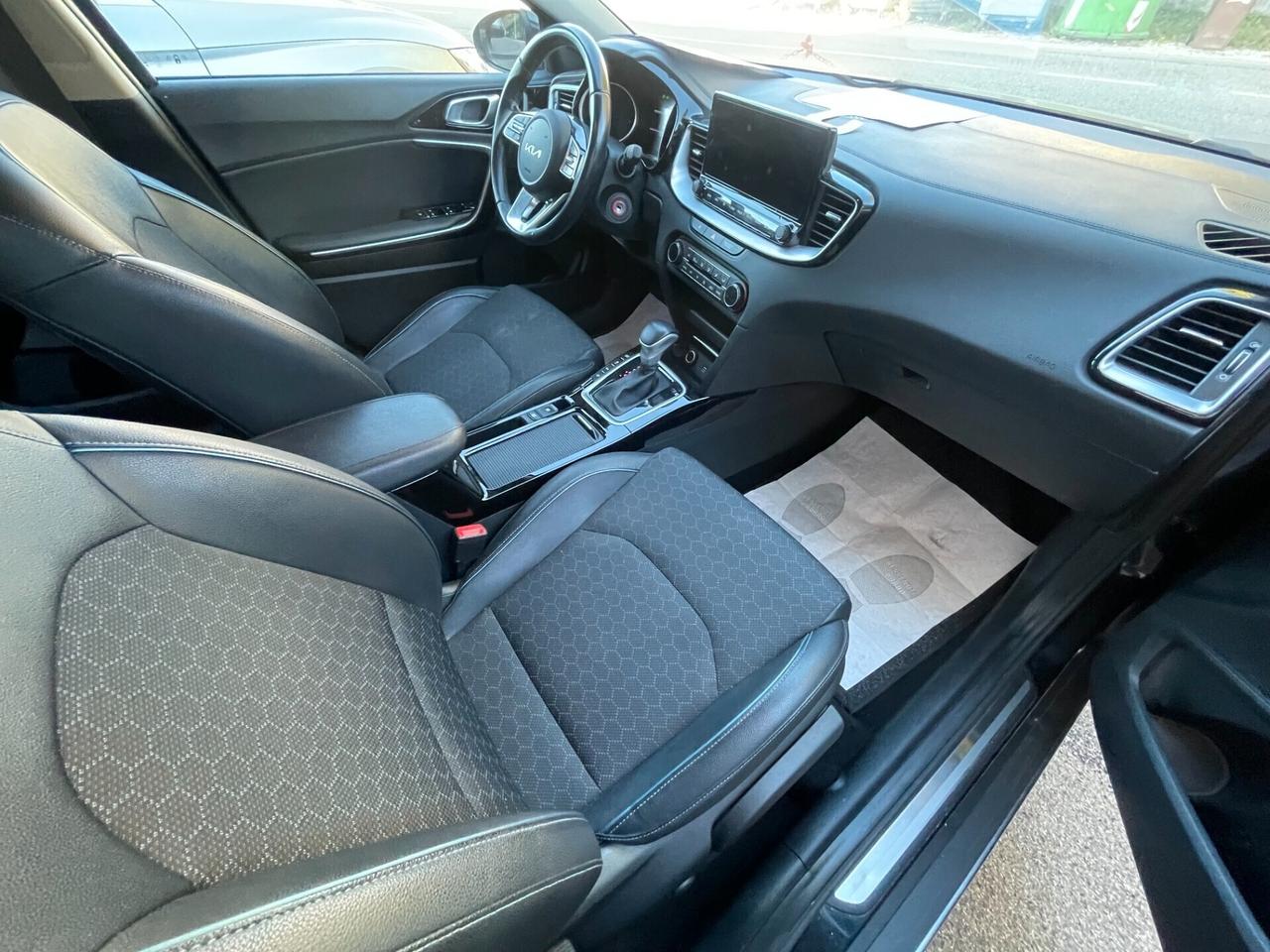 Kia XCeed 1.6 CRDi 136 CV MHEV iMT High Tech