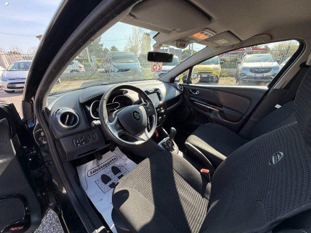 RENAULT Clio 1.2 75CV 5 porte Costume National