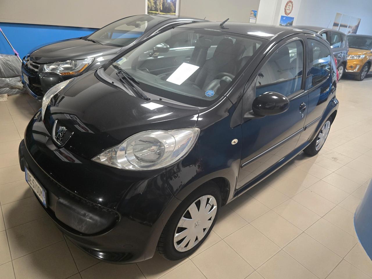 Peugeot 107 1.0 68CV 5p. Desir