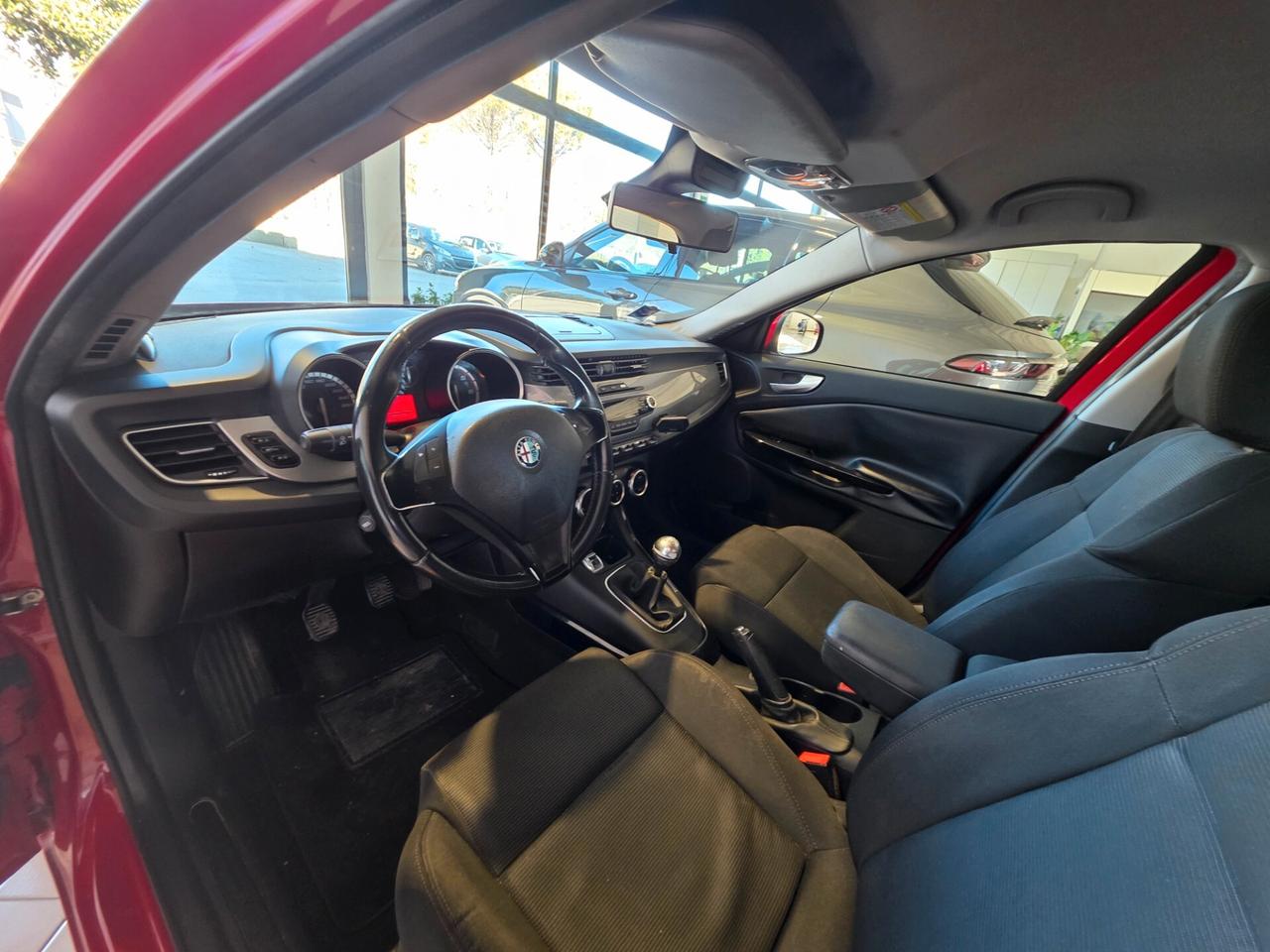 Alfa Romeo Giulietta 1.6 JTDm-2 105 CV Exclusive