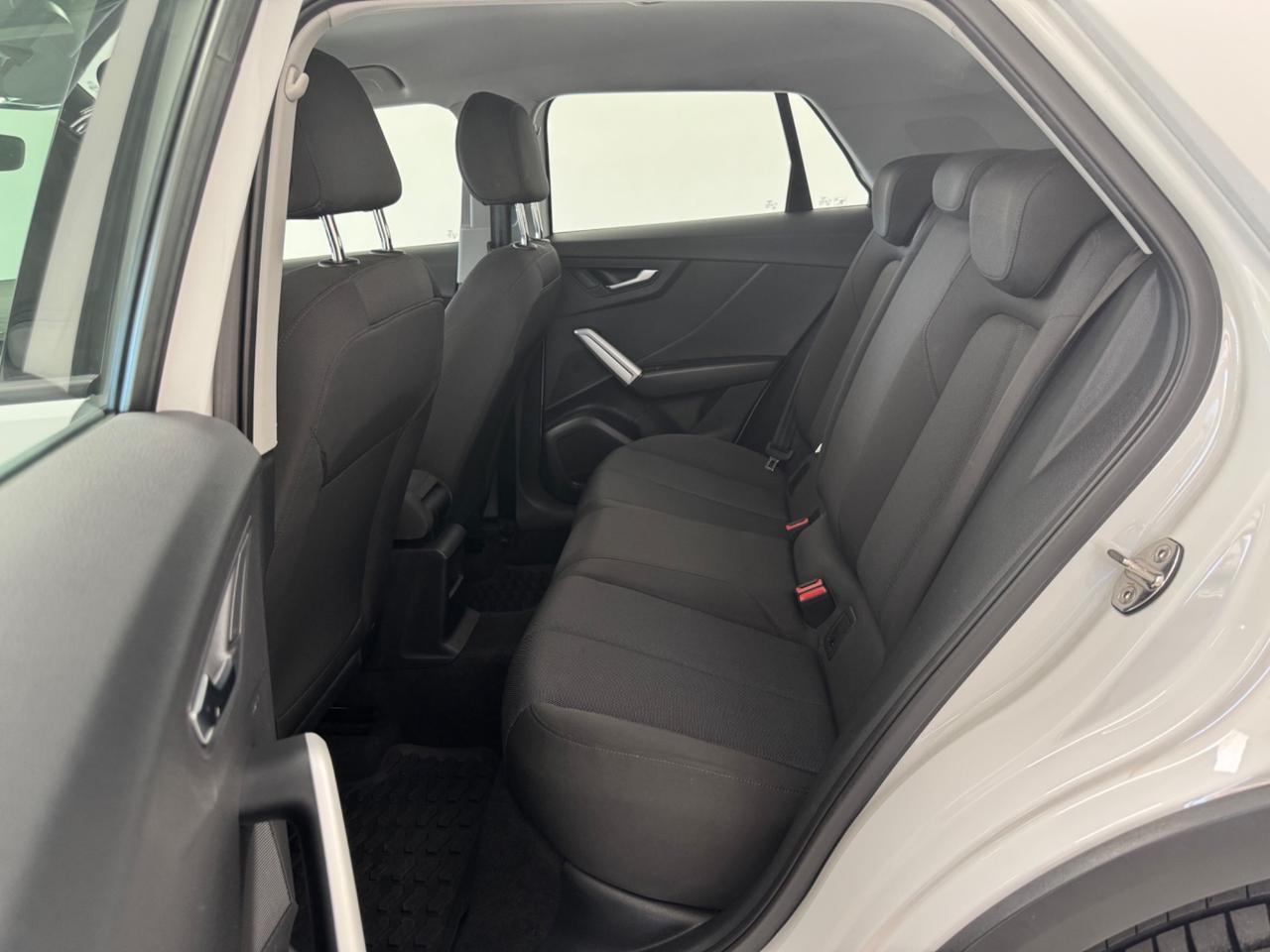 Audi Q2 35 TDI S tronic Business Design
