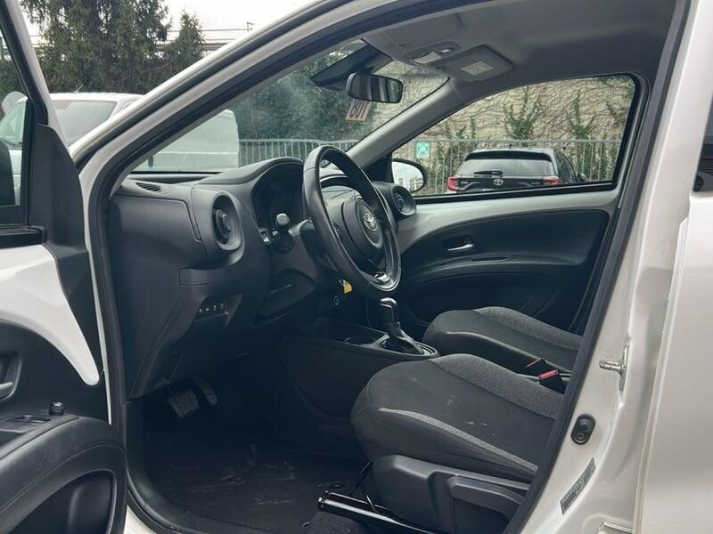 Toyota Aygo X Aygo X 1.0 VVT-i 72 CV 5 porte Active S-CVT