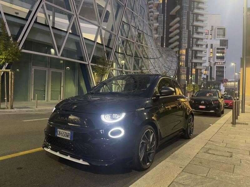 Abarth 500e TURISMO con FINANZIAMENTO