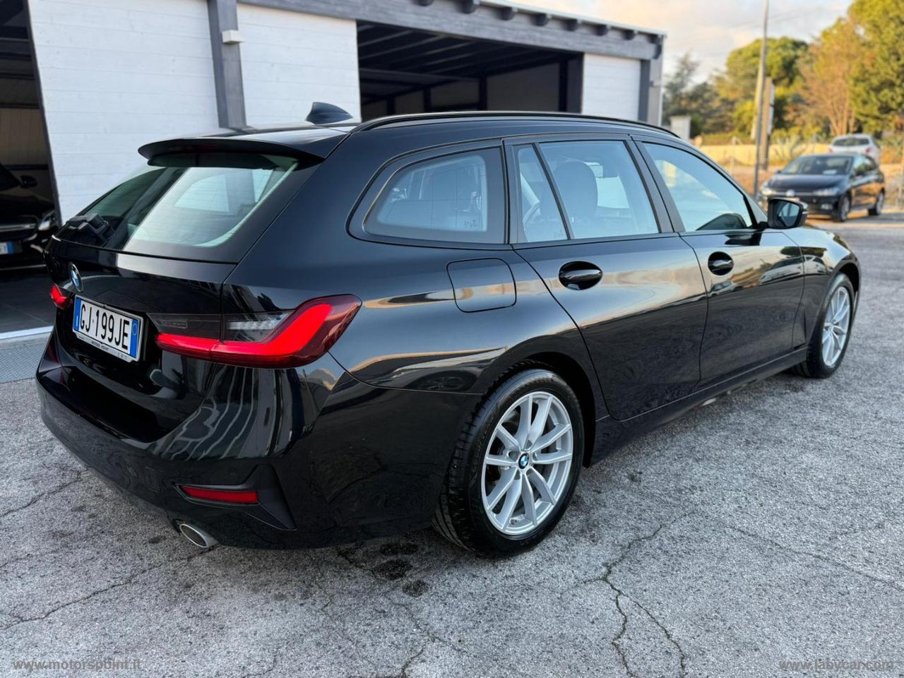 BMW 318d Touring Business Advantage aut.