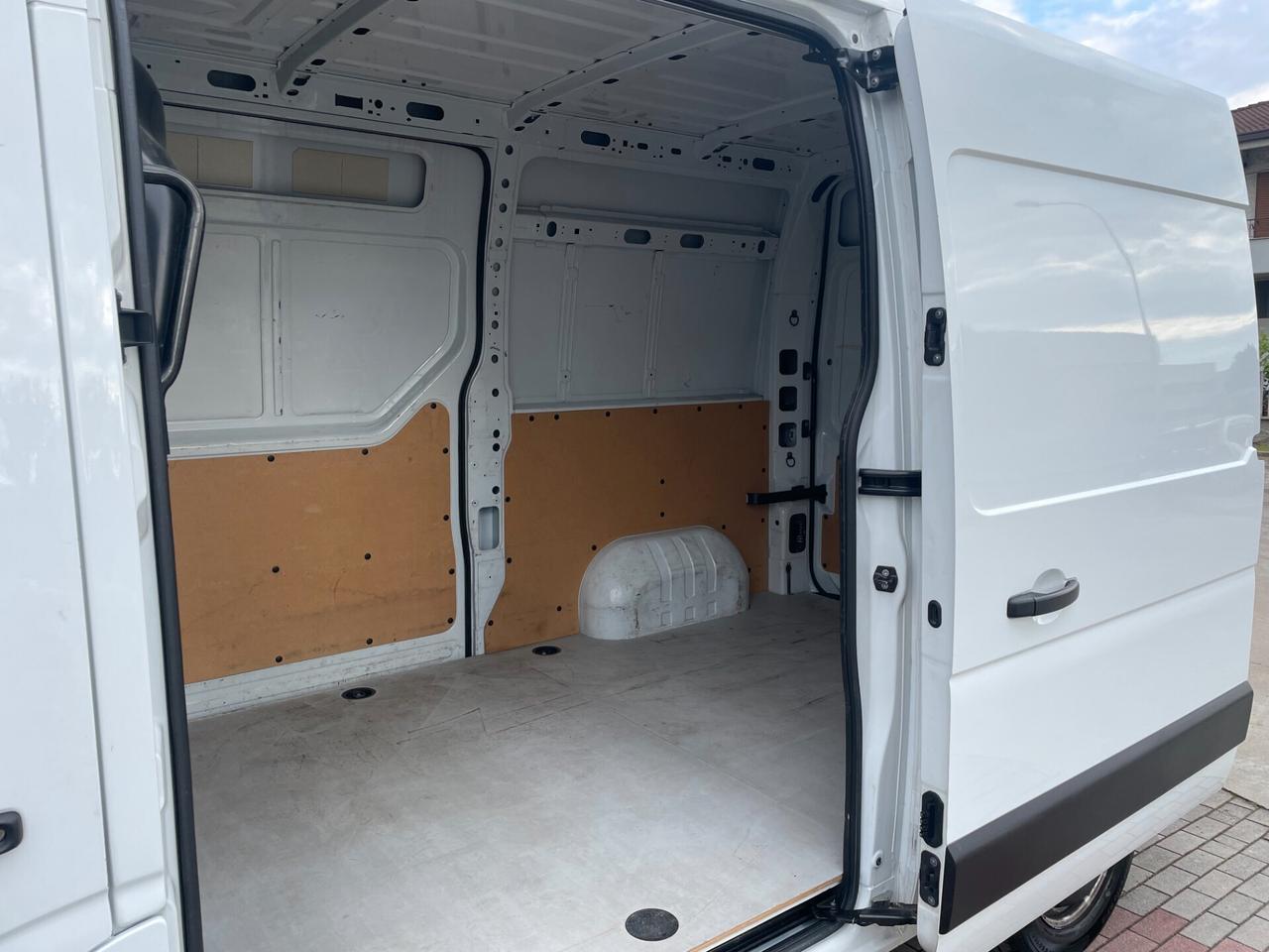 RENAULT MASTER L2H2 Doppia porta laterale