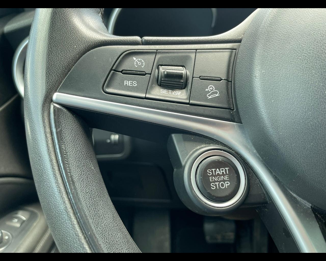 ALFA ROMEO Stelvio - Stelvio 2.2 Turbodiesel 180 CV AT8 RWD Super