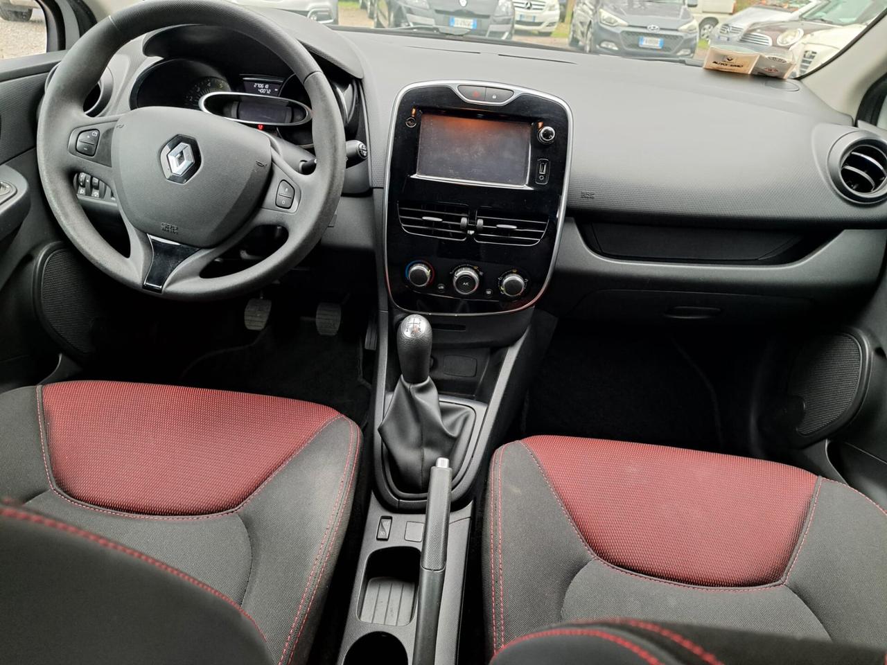 Renault Clio 1.5 dCi 8V 75CV 5 porte Wave