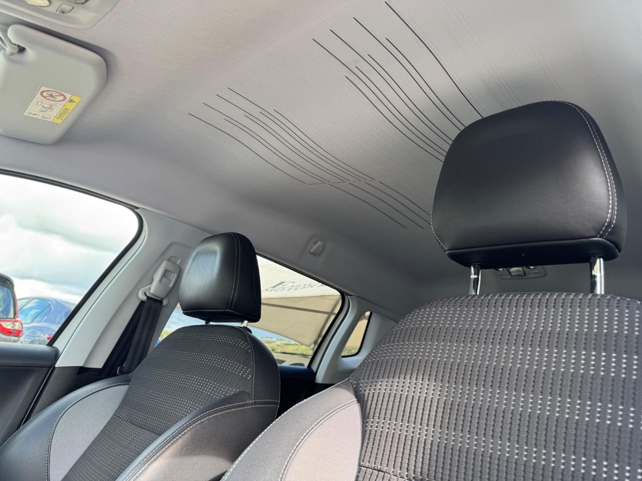 Peugeot 2008 1.6 e-HDi 92 CV Stop&Start Allure