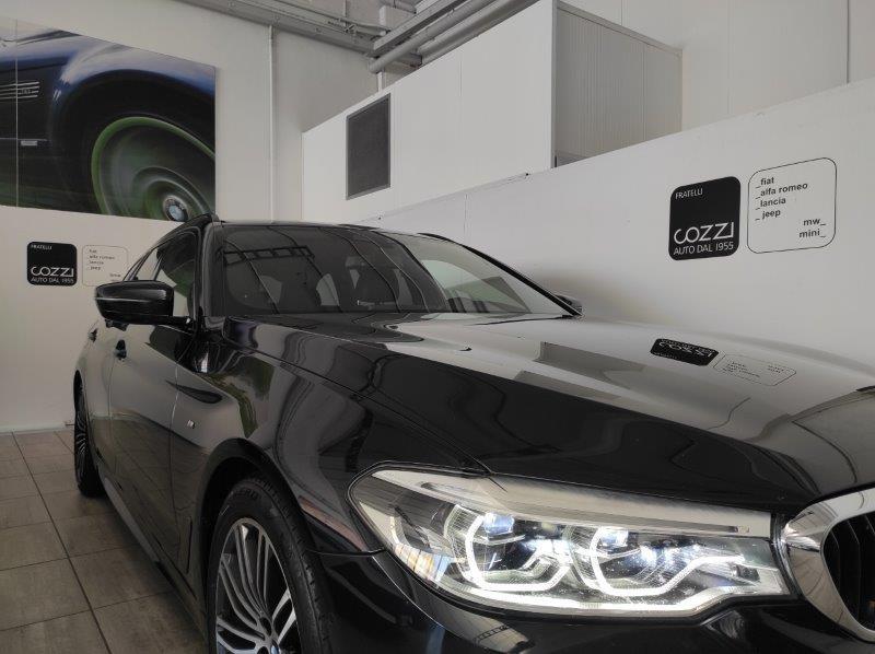 BMW Serie 5(G30/31/F90) - 520d xDrive Touring Msport