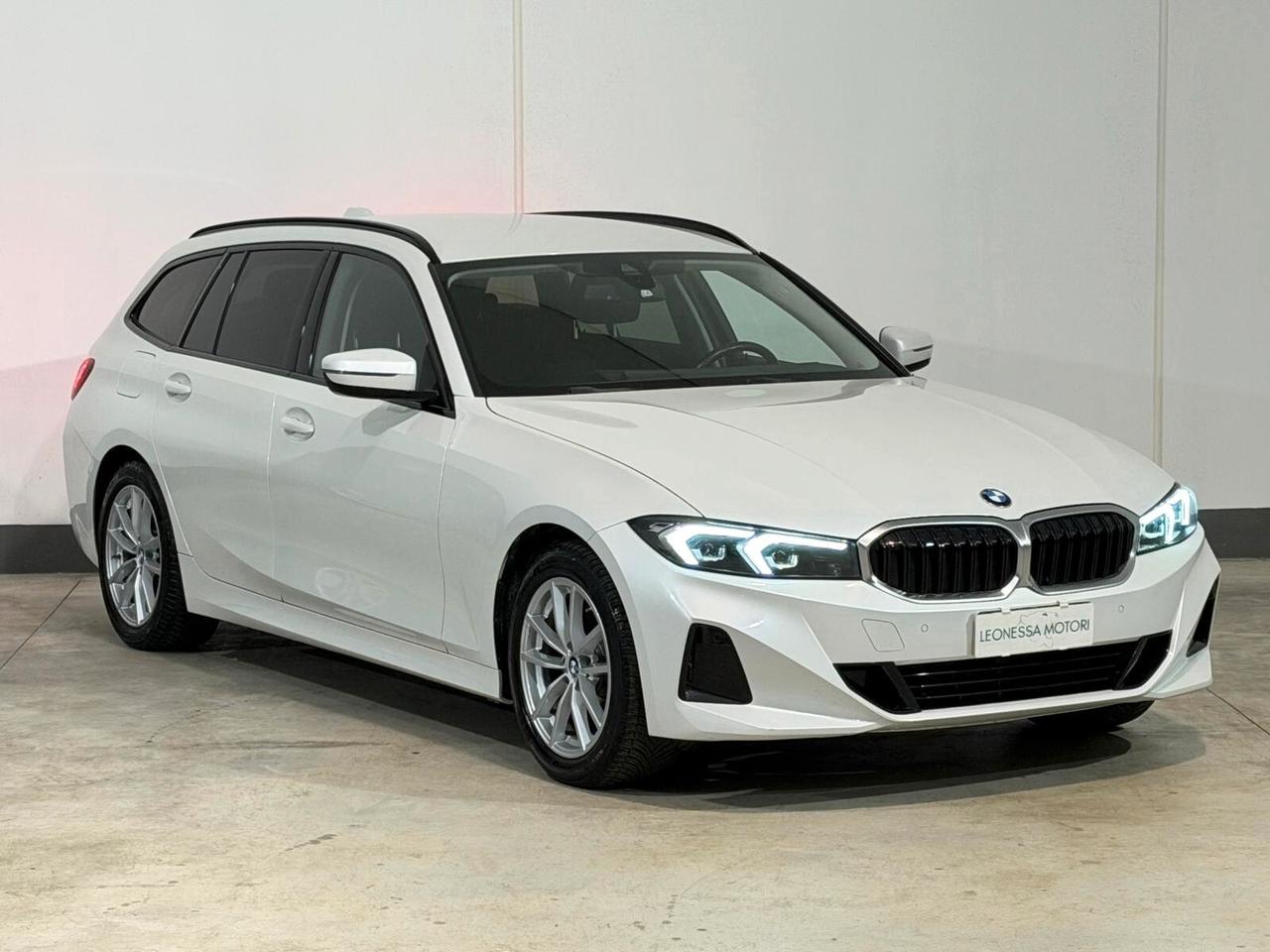 Bmw 318d 48V Touring NEW MODEL