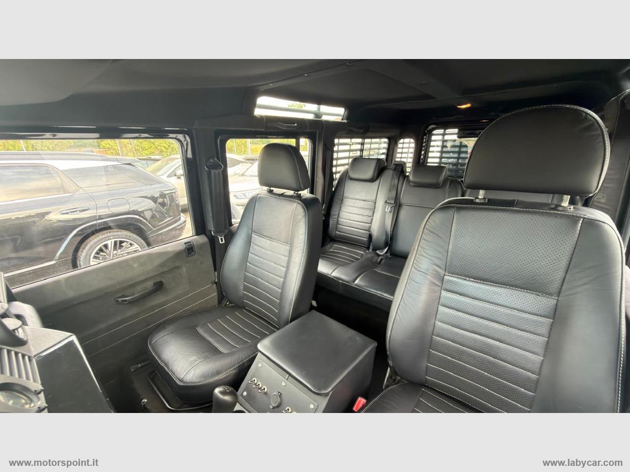 LAND ROVER Defender 110 2.4