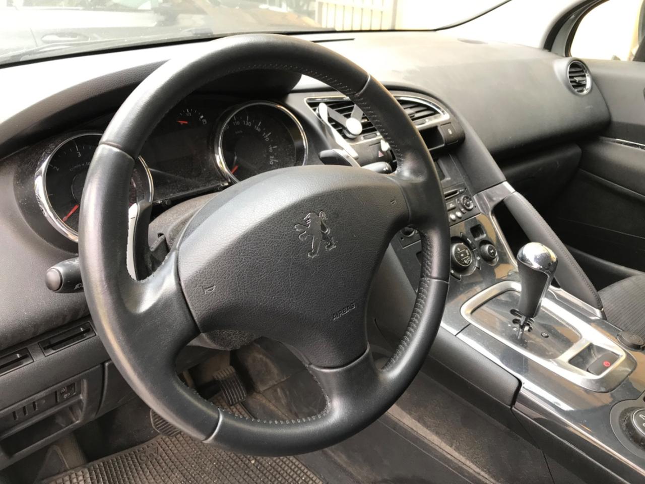 Peugeot 3008 1.6 e-HDi 112CV cambio robotizzato Stop&Start Active