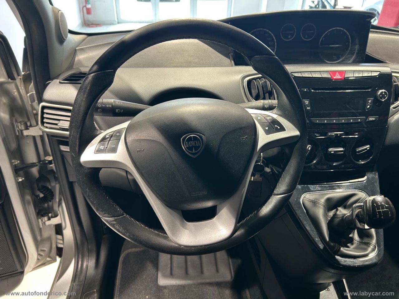 LANCIA Ypsilon 0.9 T.Air 85CV METANO 5p. Gold