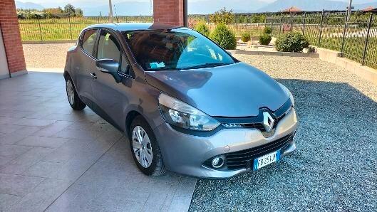 Renault Clio 1.2 75CV 5 p. Zen SOLI 100.000 KM!! X NEOPATENTATI