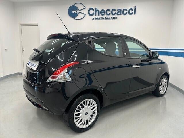 Lancia Ypsilon 1.2 69 CV 5 porte