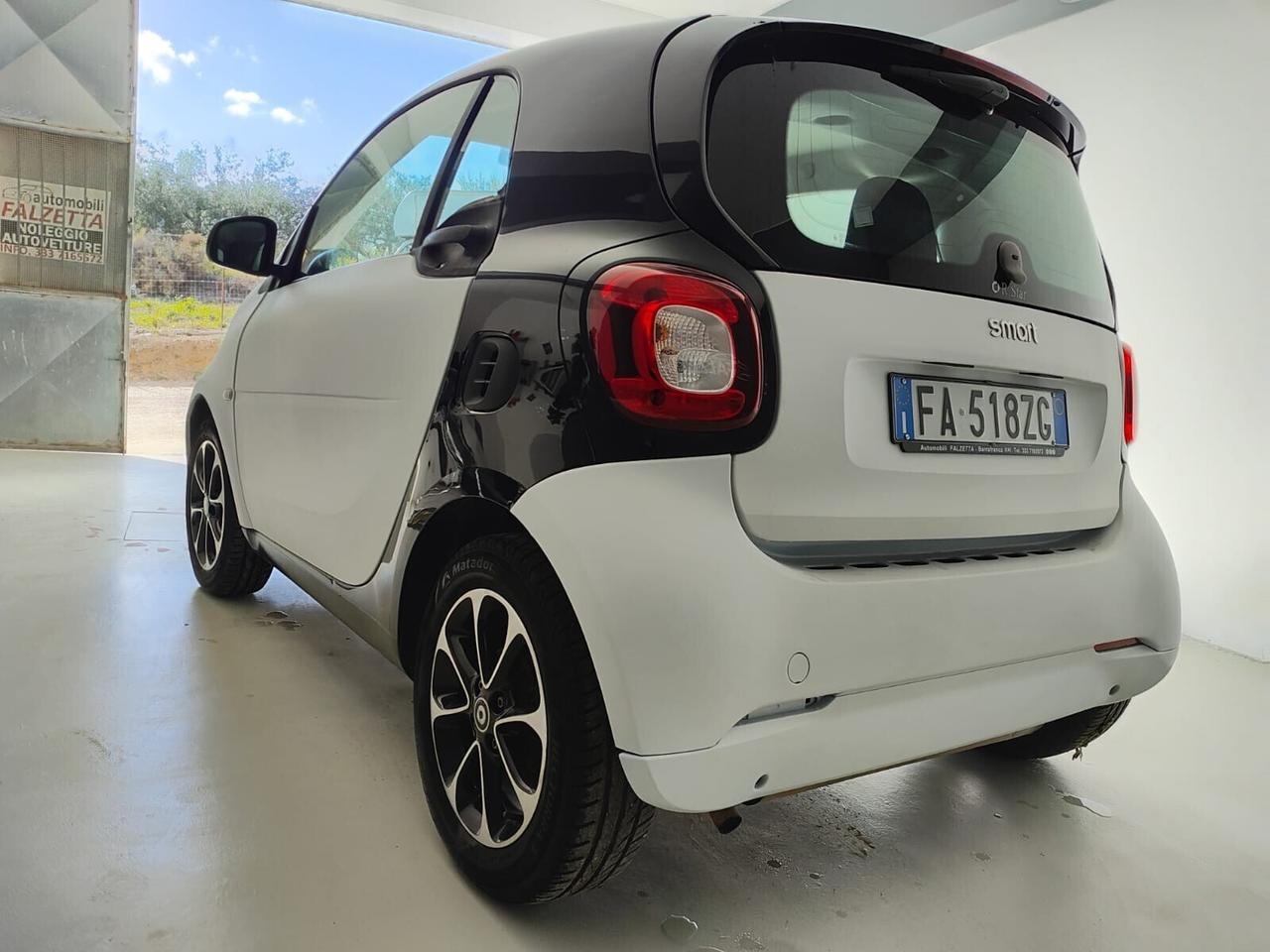 Smart ForTwo 70 1.0 unico proprietario permuto