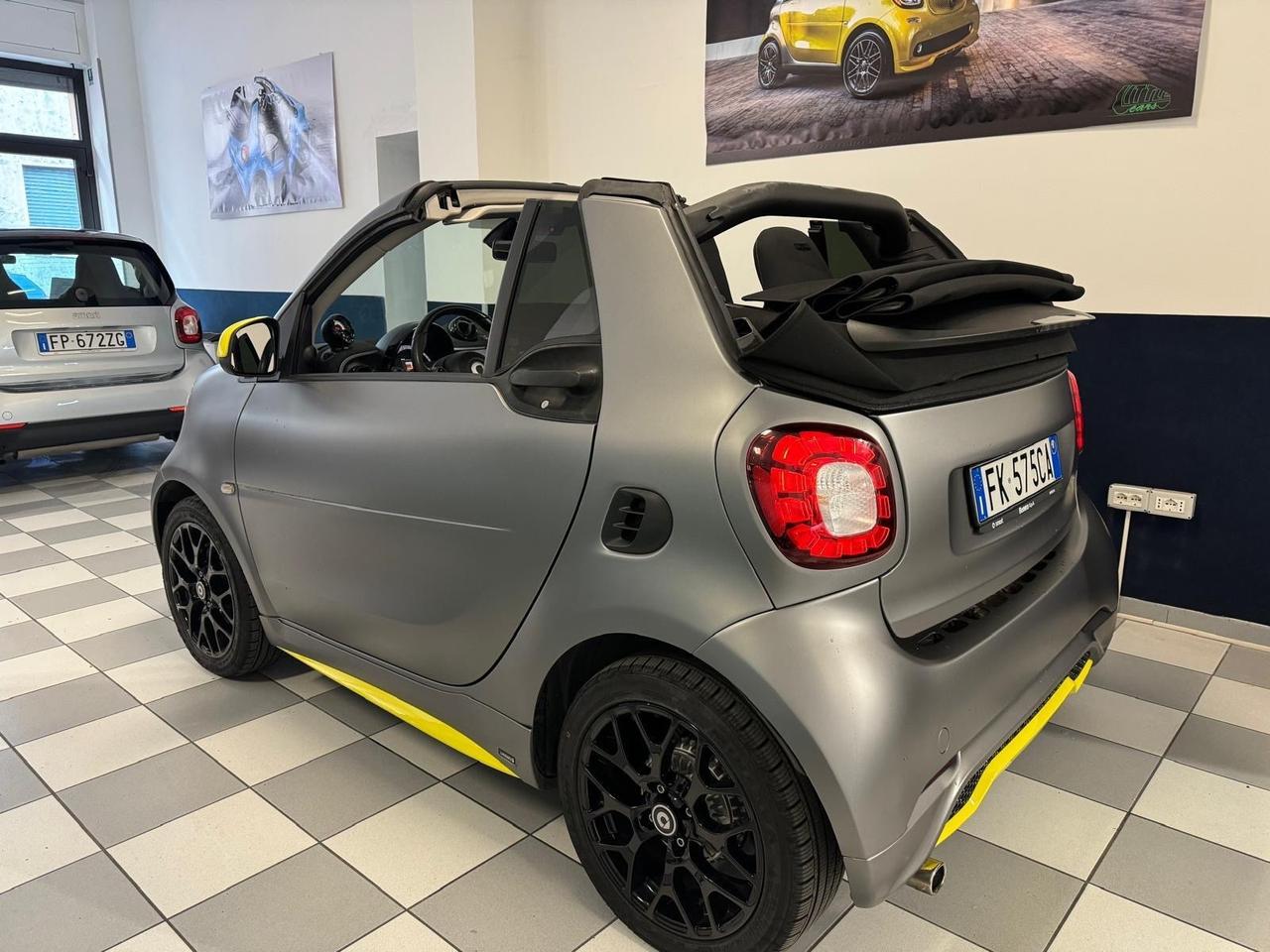 Smart ForTwo Urbanrunner brabus 90cv CABRIO