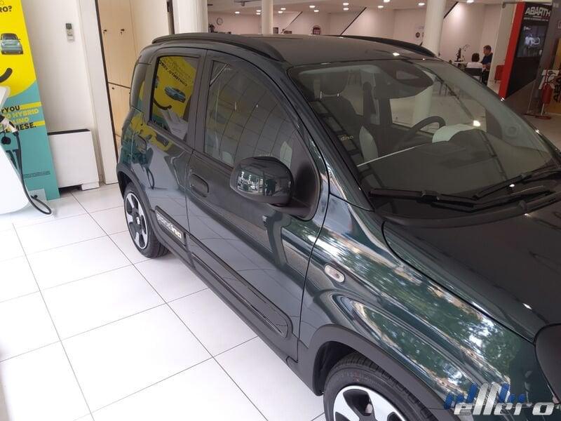 FIAT Panda MY25 1.0 Hybrid PANDINA CROSS