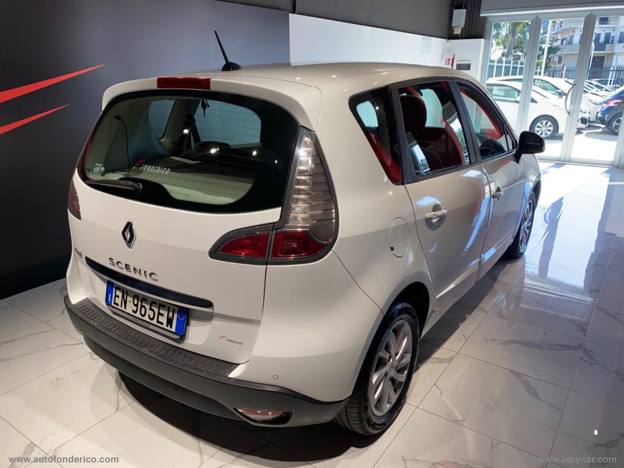 RENAULT Scénic 1.6 Wave