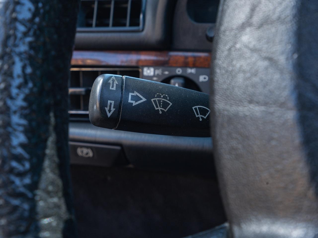 Mercedes-benz S 300 SE