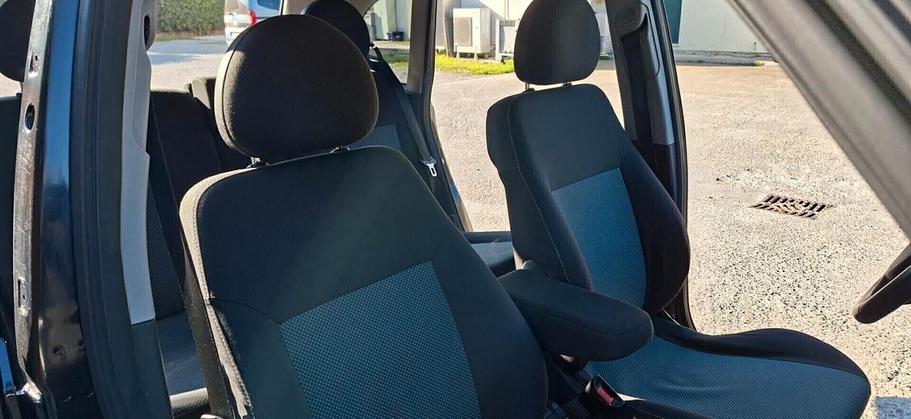 OPEL MERIVA 1.4 CON GPL GARANZIA 12 MESI