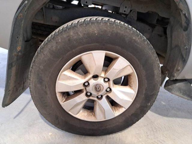 TOYOTA Hilux 2.4 D-4D 4WD 4 porte Double Cab Lounge
