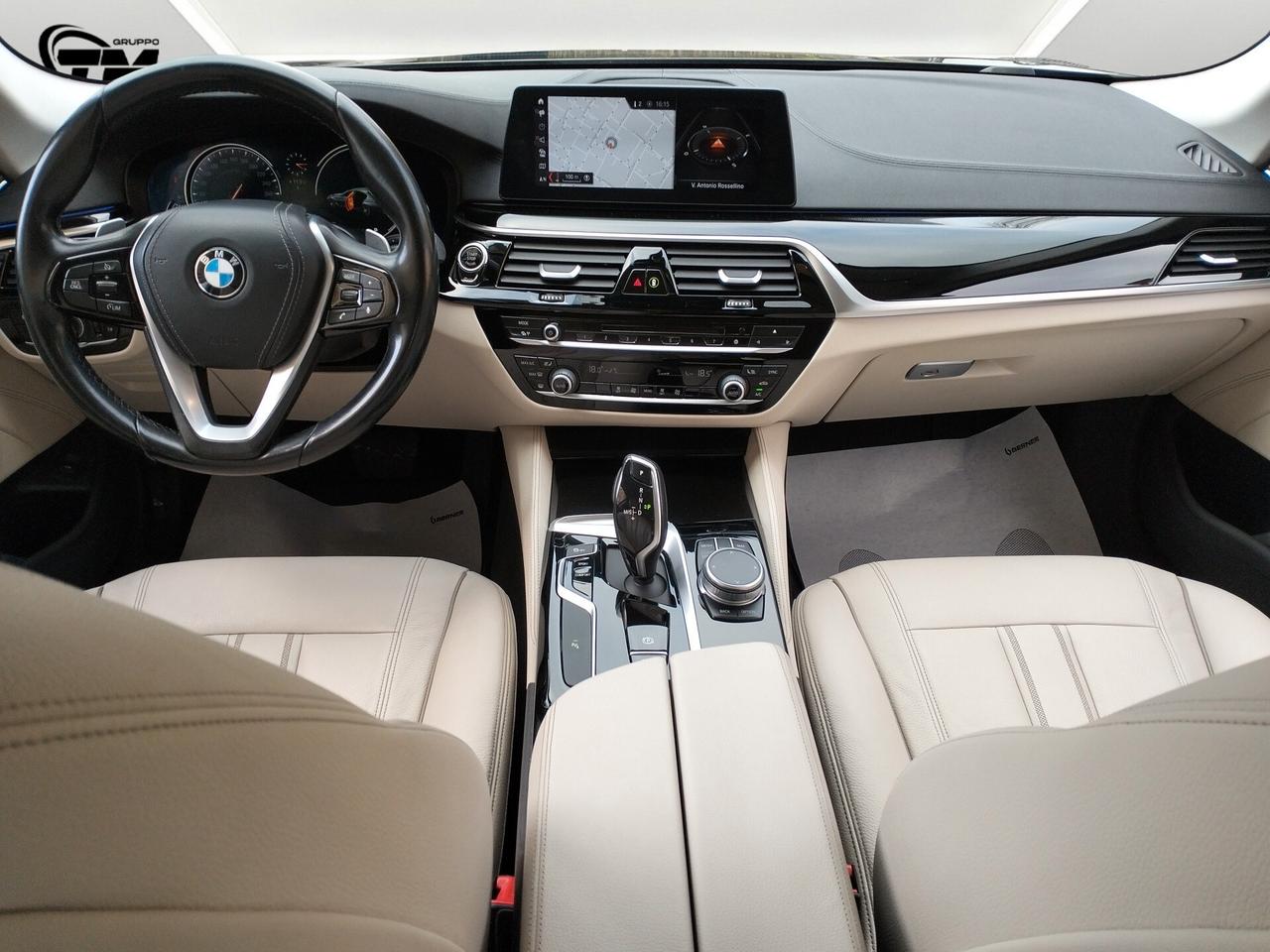BMW 520 d Serie 5 G30 2019 Berlina xdrive Luxury auto
