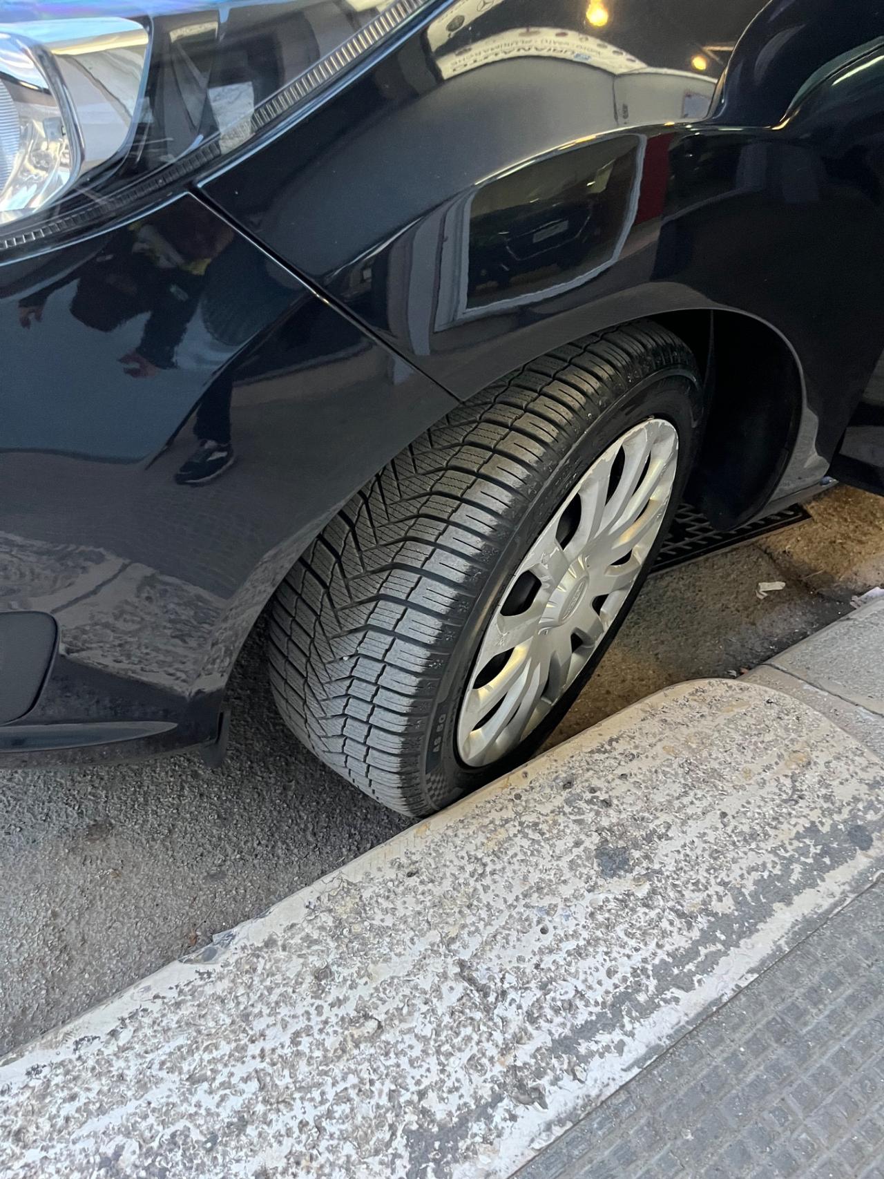 Ford Fiesta 1.5 TDCi 75CV 5 porte Business