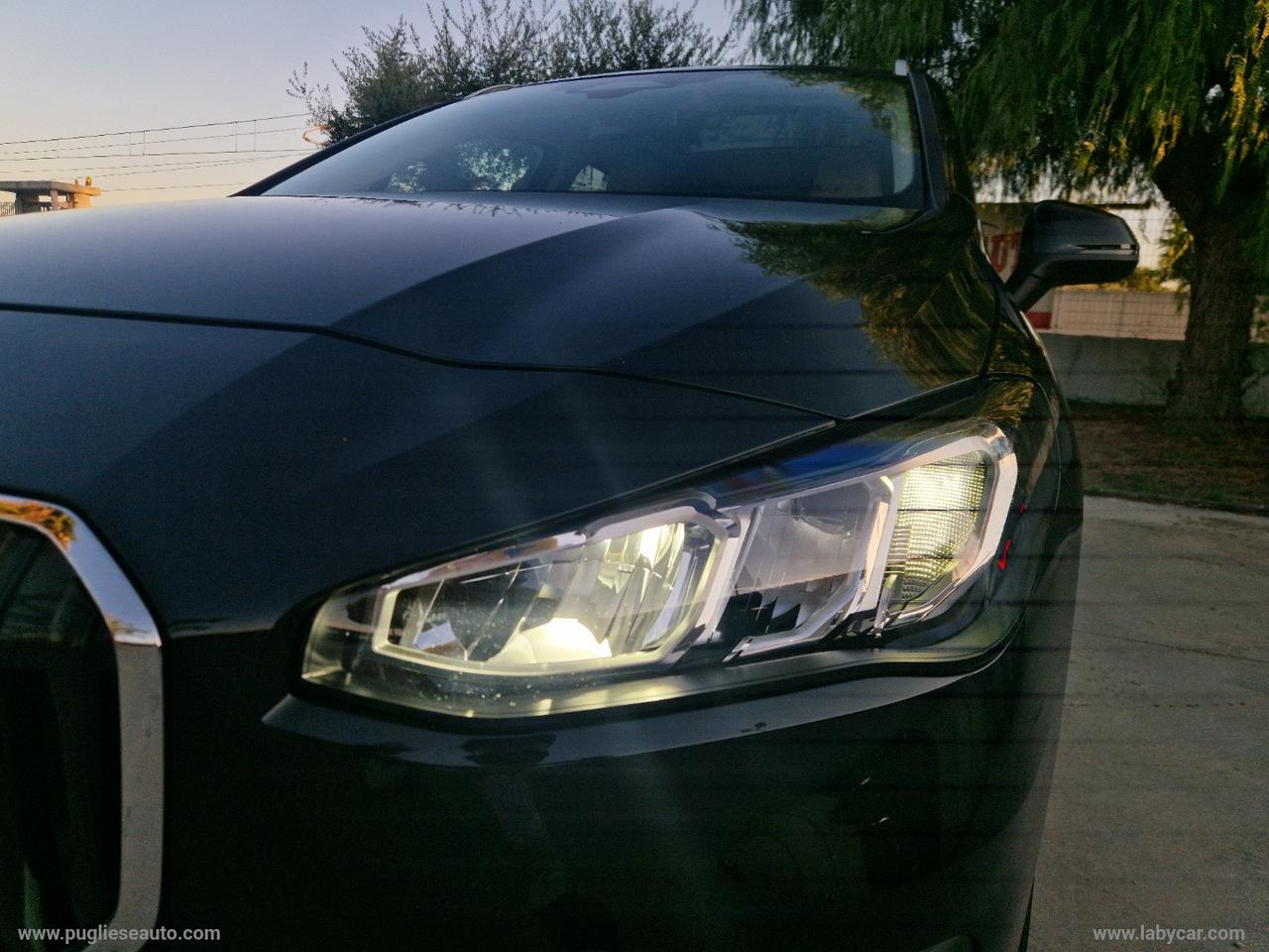 BMW 218d Active Tourer TETTO