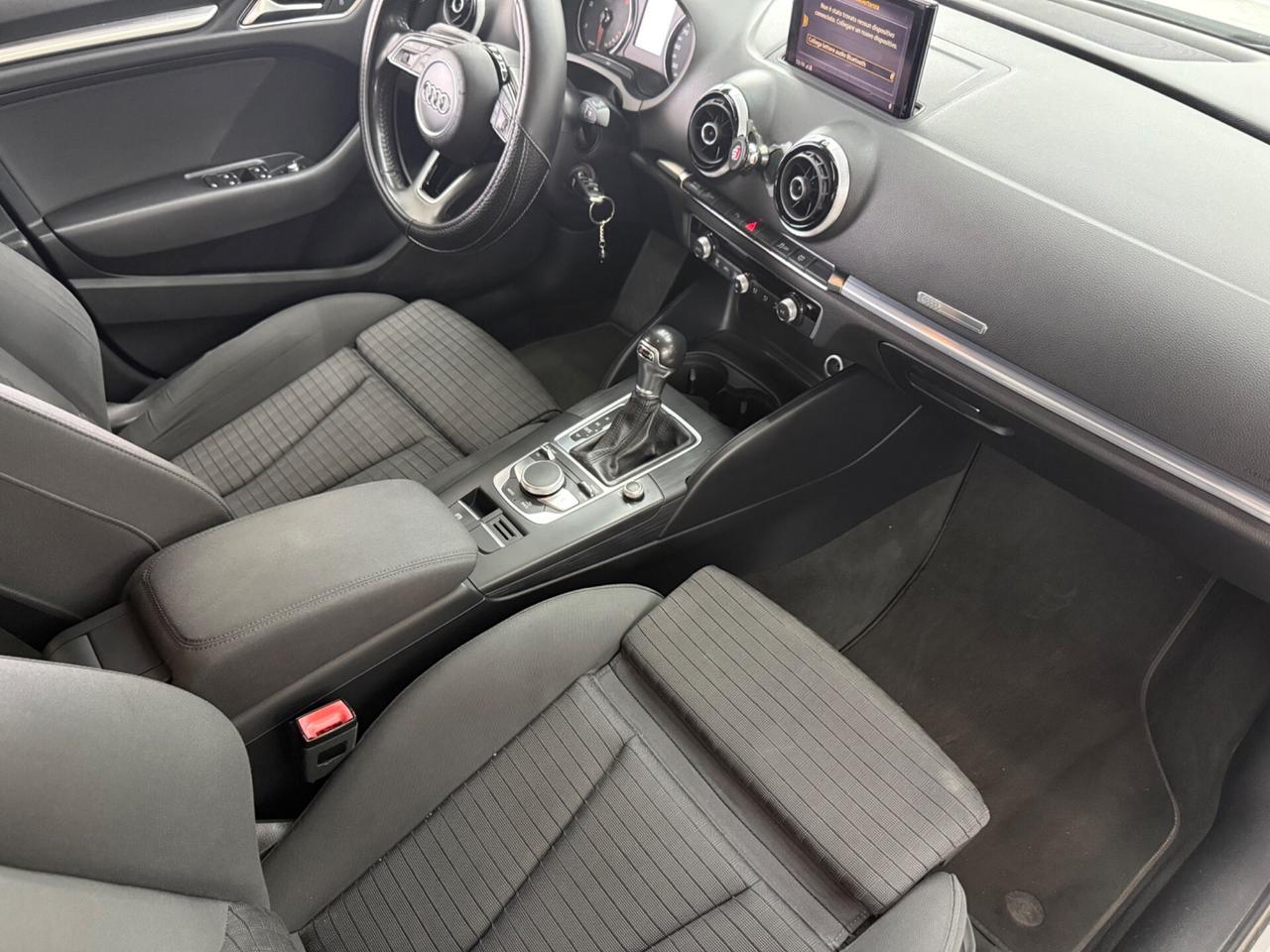 Audi A3 SPB 1.6 TDI 116 CV S tronic Sport
