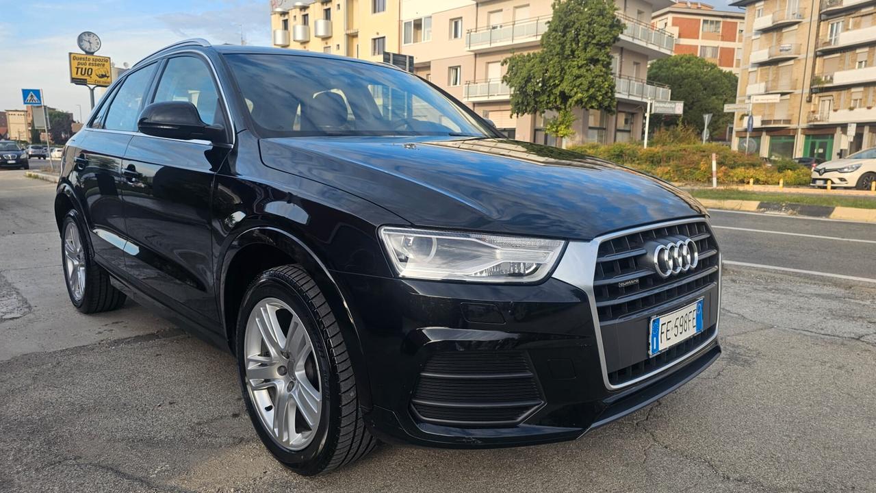 Audi Q3 2.0 TDI 150 CV quattro Sport