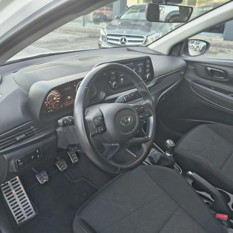 Hyundai Bayon 1.2 MPI MT XLine 84 CV