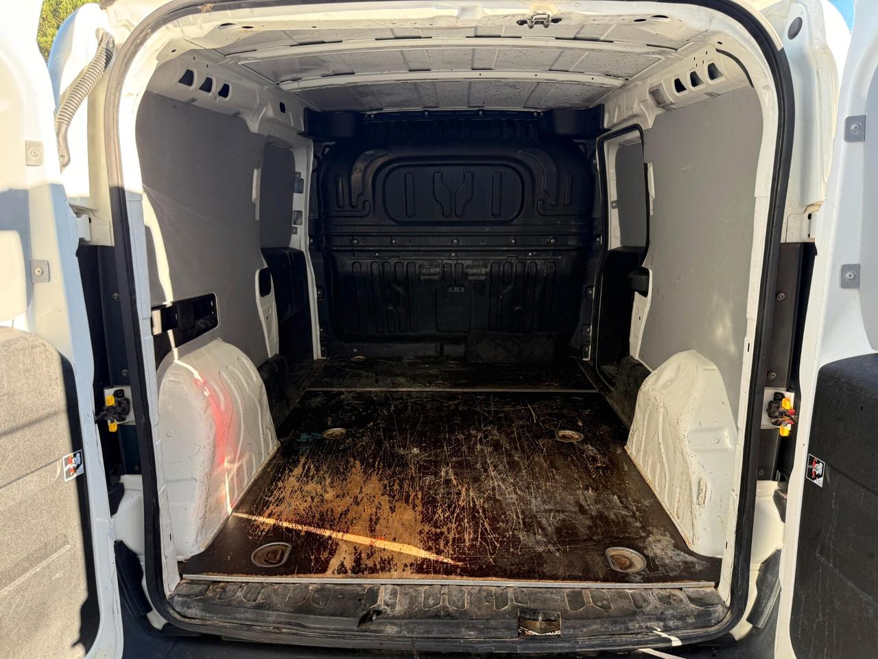 Fiat Doblò 1.6 MJT 105CV PL-TN Cargo Maxi Lamierato