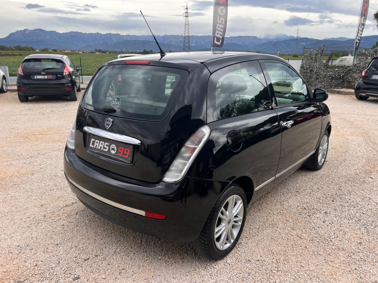 Lancia Ypsilon 1.2 69 CV Platinum