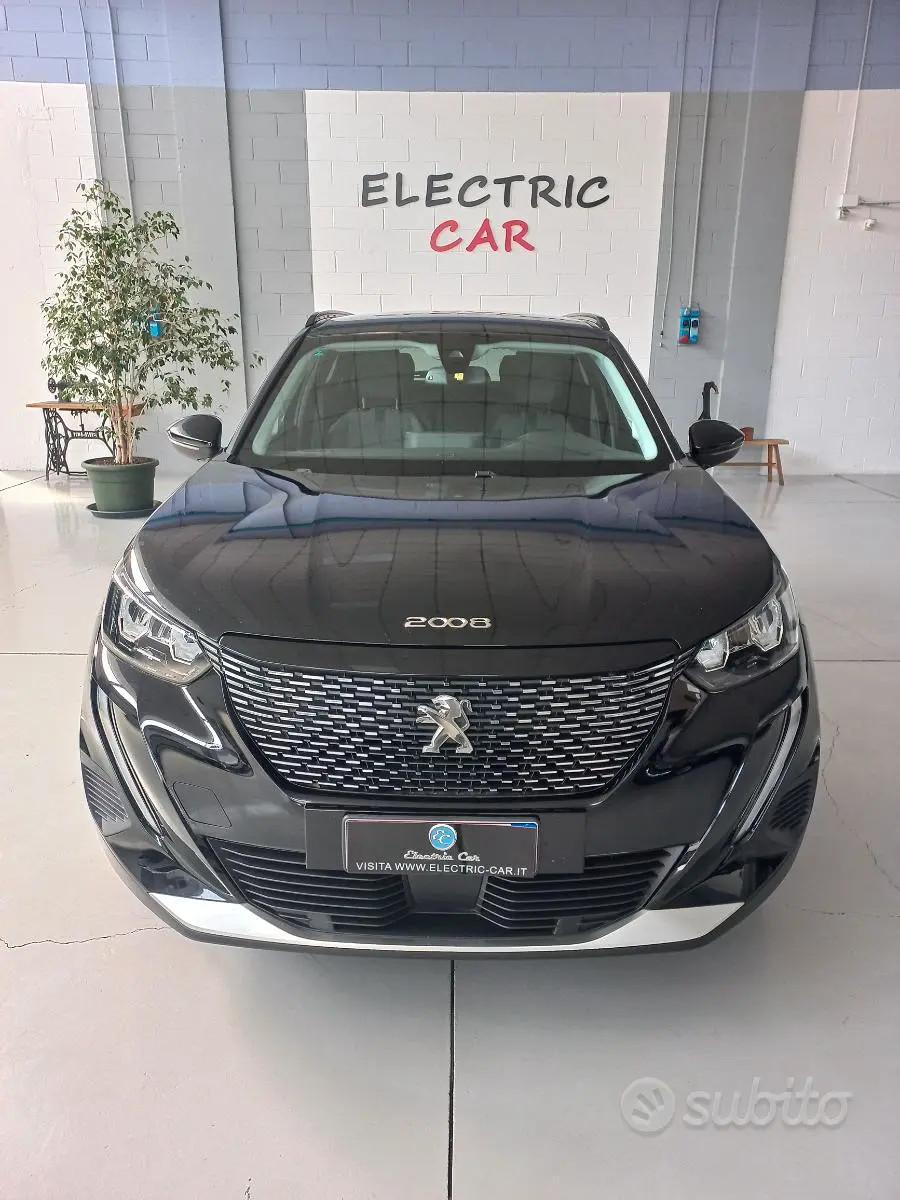 Peugeot 2008 Allure Pack S&S A/T iva deducibile