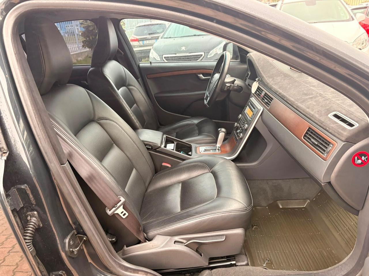 Volvo S80 2.4 D5 205 CV Geartronic Momentum