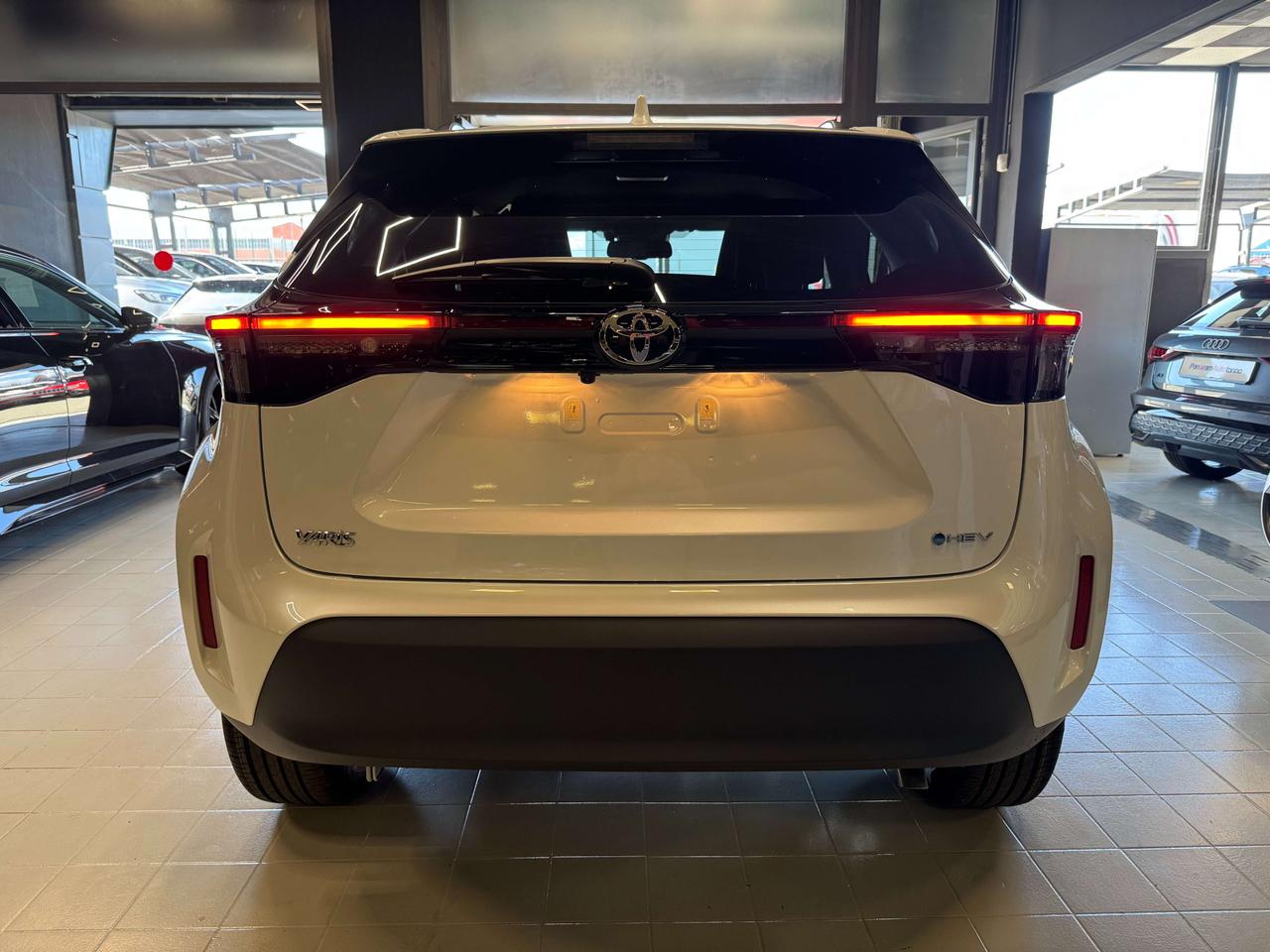 Toyota Yaris Cross 1.5 Hybrid 130 CV 5p. E-CVT Trend