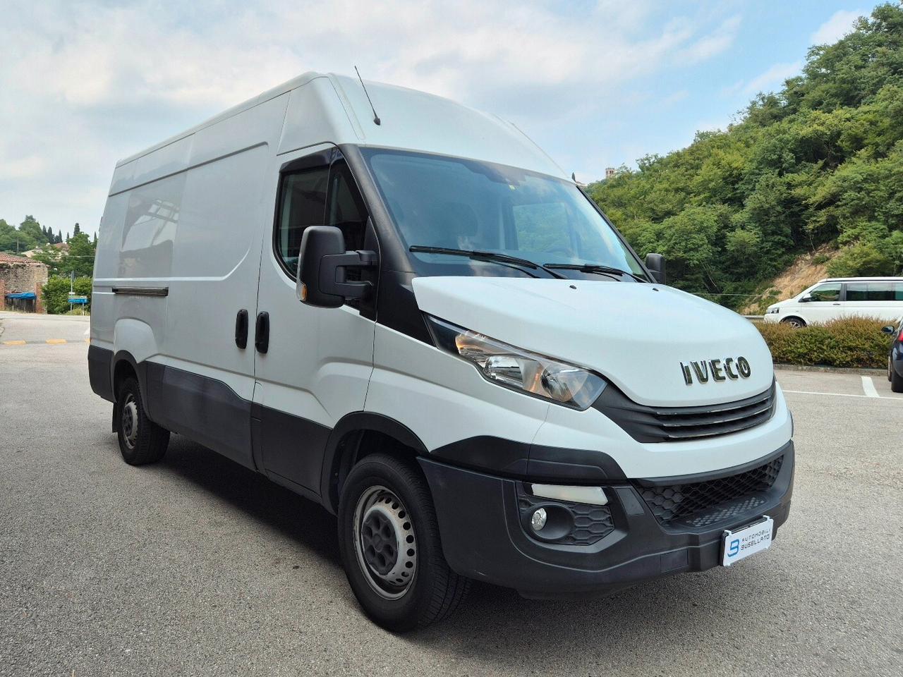 Iveco Daily 35S14 2.3 HPT Automatico Furgone