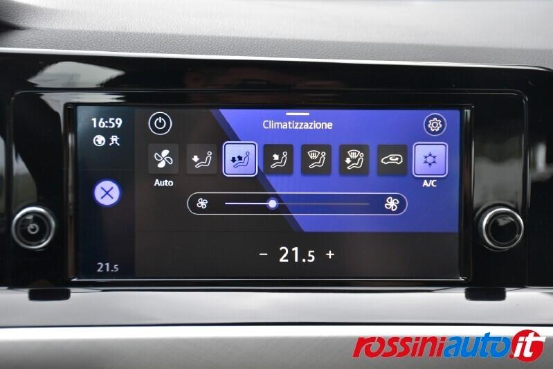 VOLKSWAGEN GOLF 8 1.0 TSI 110 CV LIFE