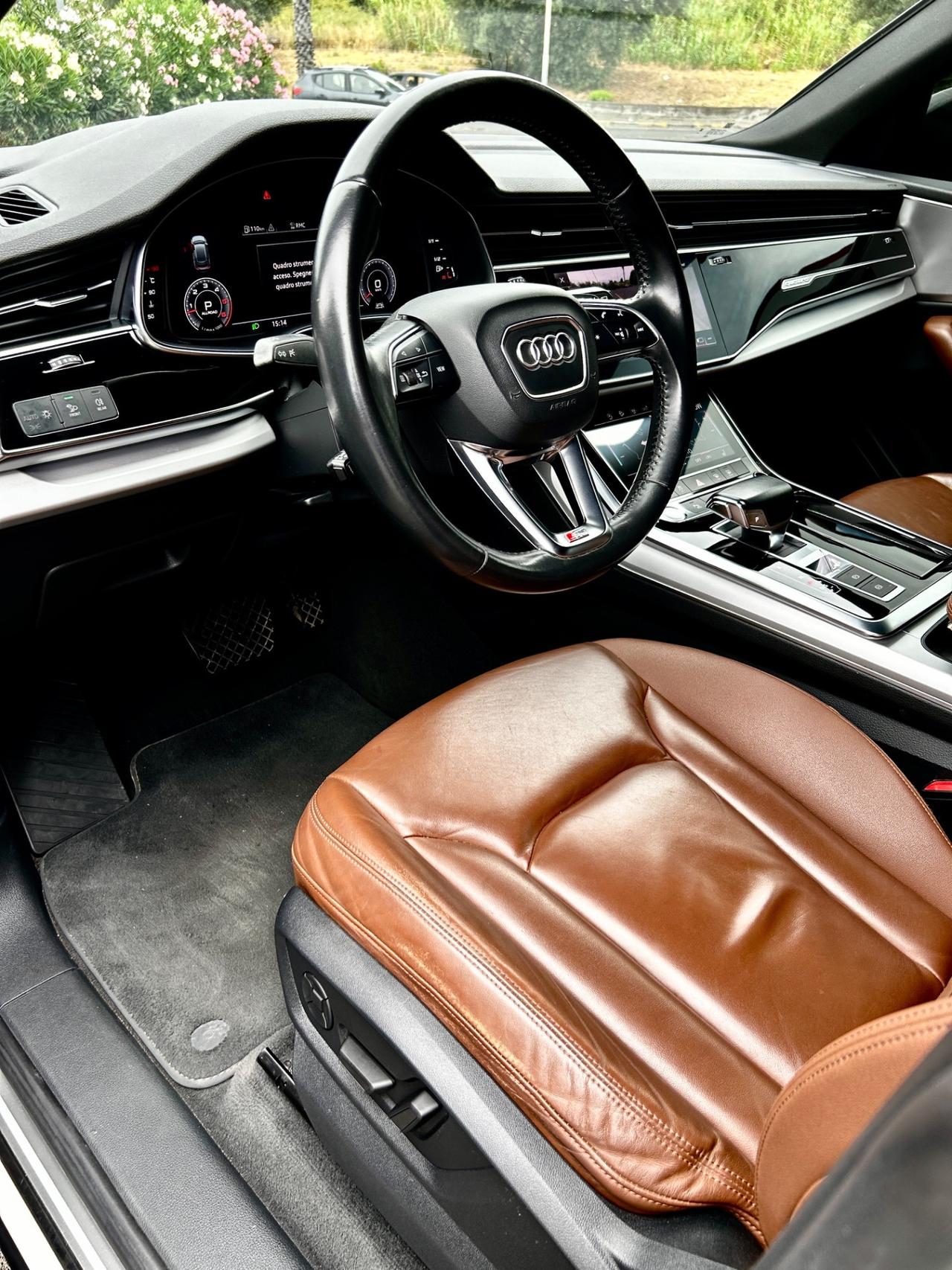 Audi Q8 50 TDI 286 CV quattro tiptronic Sport