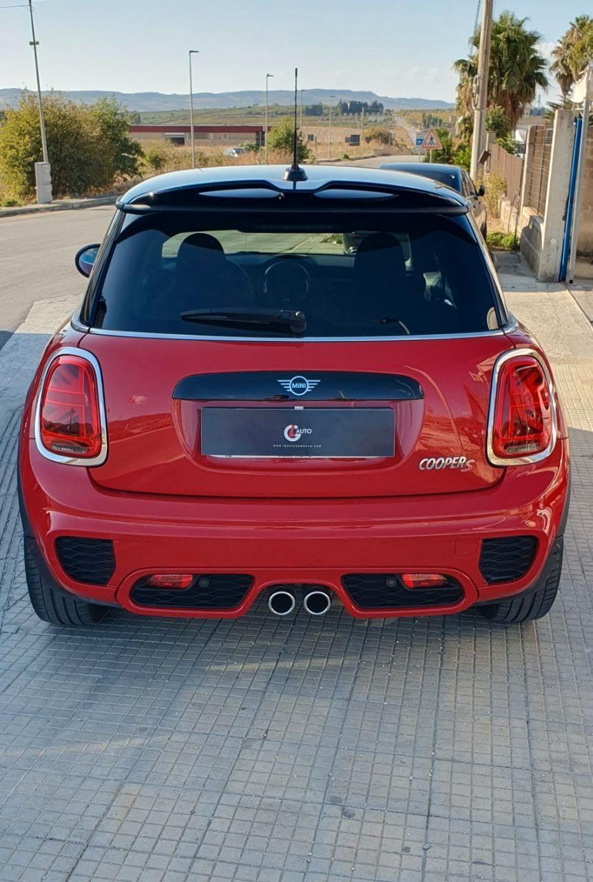 Mini Cooper S 2.0 John Cooper Works