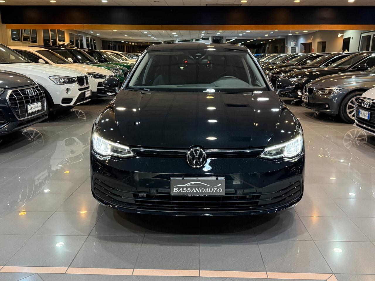 Volkswagen Golf VIII 2023 2.0 tdi Life 115cv dsg
