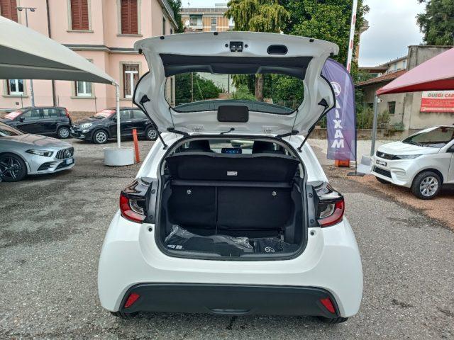 TOYOTA Yaris 1.5 Hybrid 5 porte Active