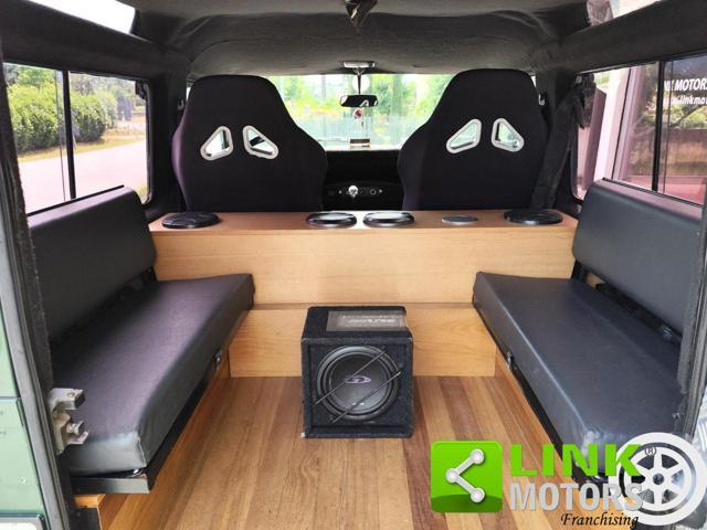 LAND ROVER Defender 90 2.5 Td5 Station Wagon MANUT. DIMOSTRABILE